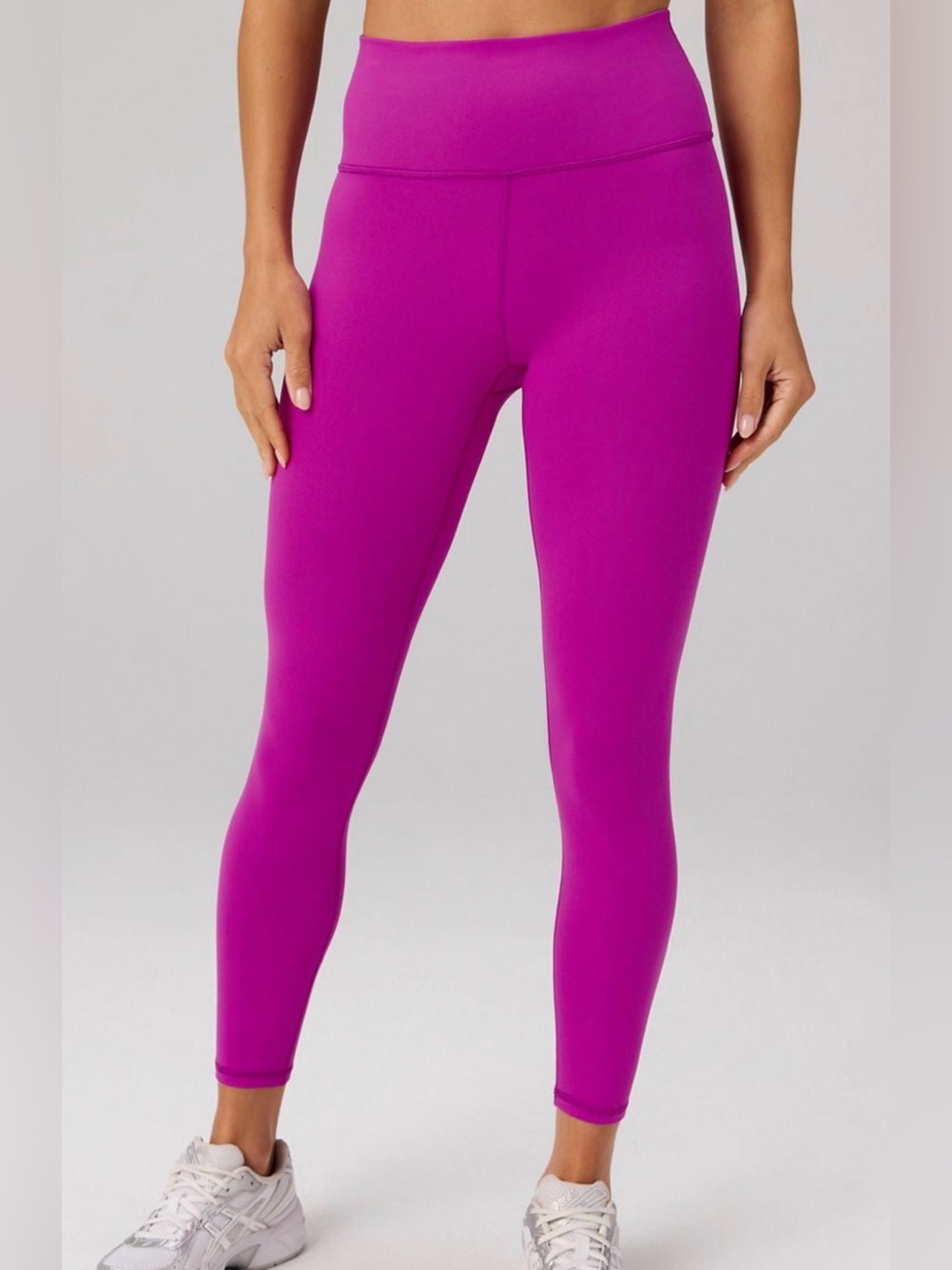 Fabletics High-Waisted Leggings Viva Magenta Medium